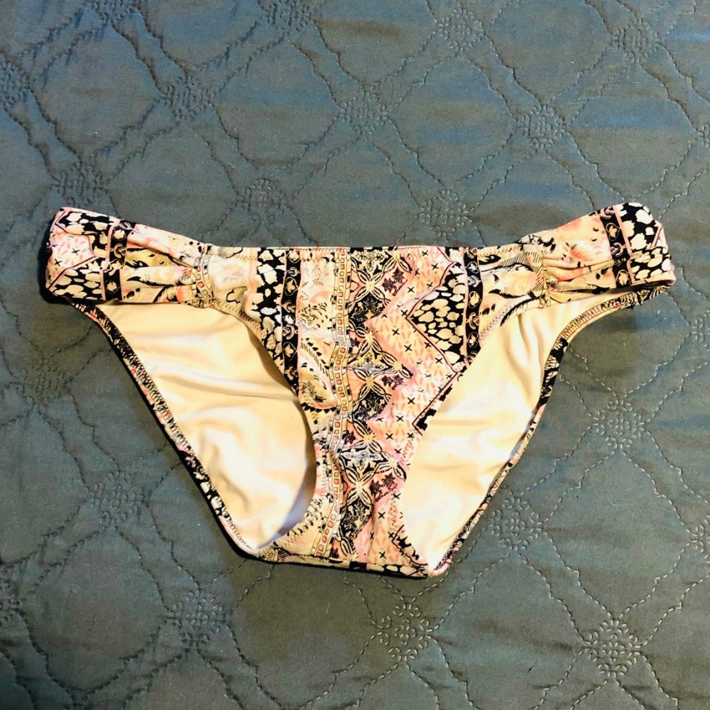 Victoria's Secret Swimsuit Bottoms